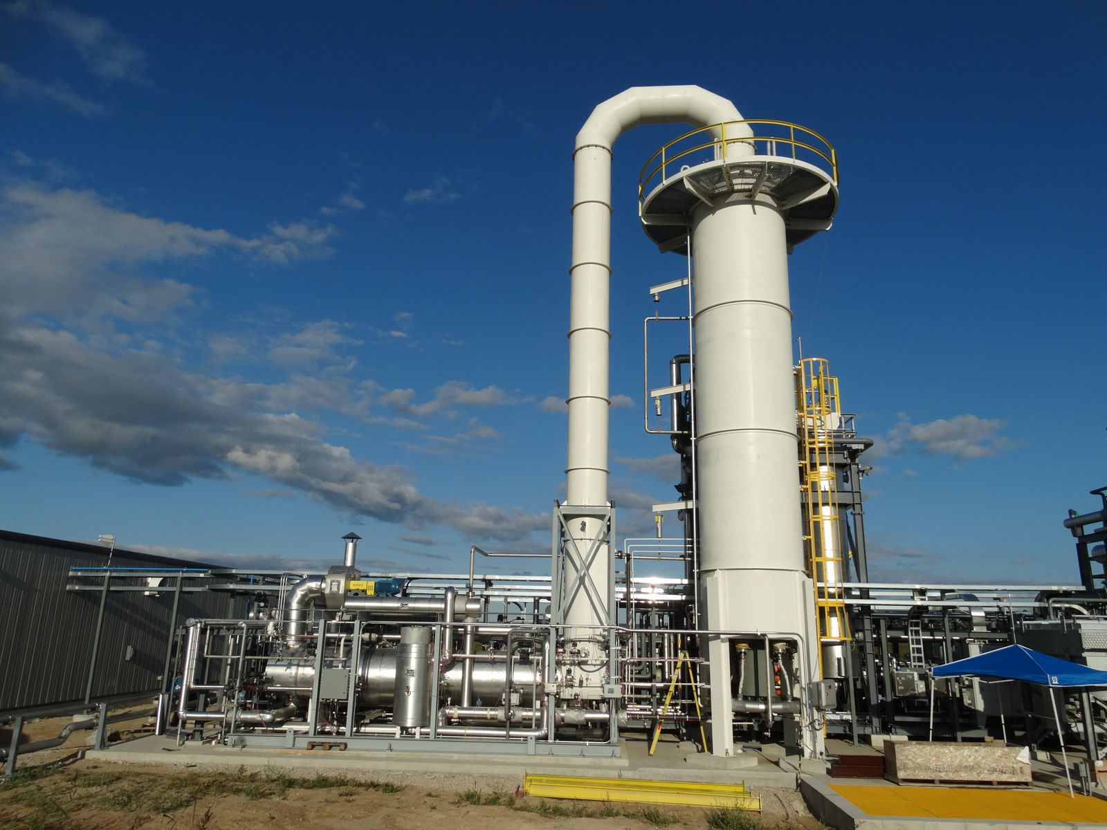Hydrogen production plant